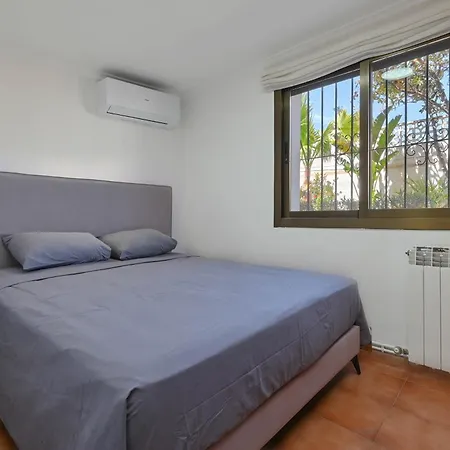 Chez Tonny 6 Bedroom 4 Bathroom Vakantiehuis Calpe