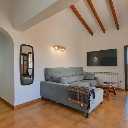 Chez Tonny 6 Bedroom 4 Bathroom Vakantiehuis *